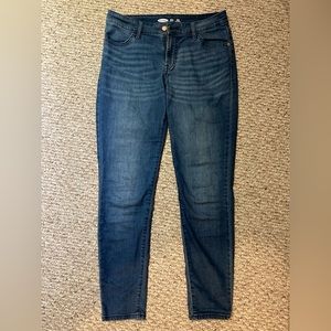 Old Navy Mid-Rise Skinny Jeans